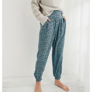 Aerie Homebody Jogger